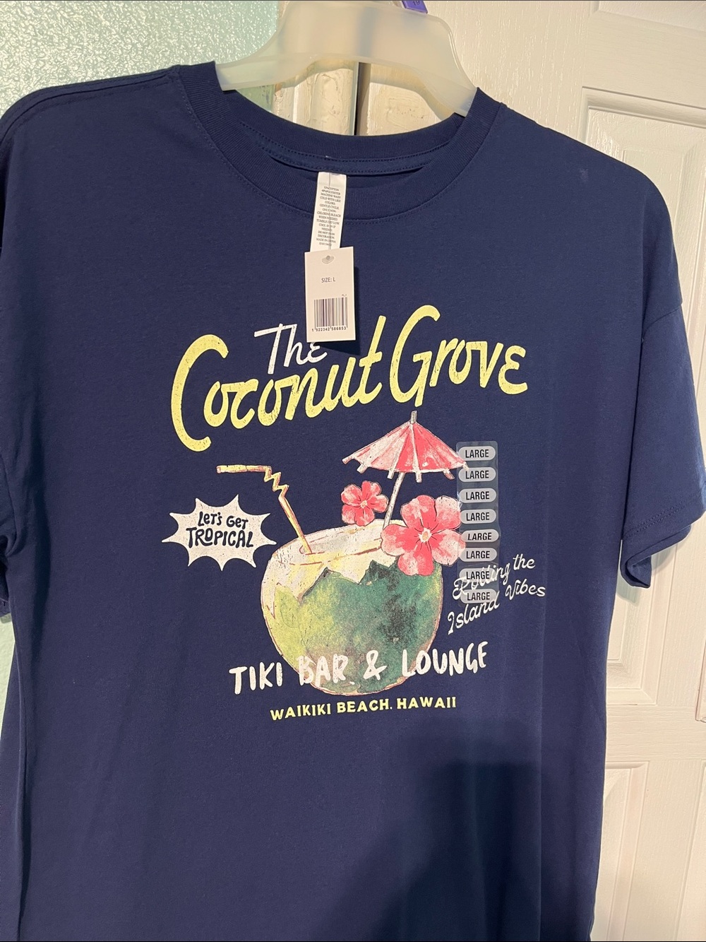 Women’s Short Sleeve Tee Size Large